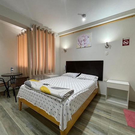 Paris Senlis Hostel Plus Chimbote Oda fotoğraf