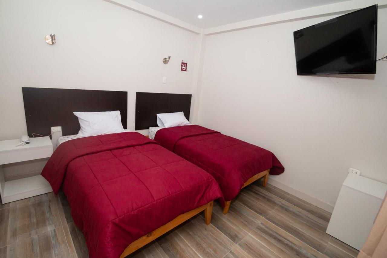 Paris Senlis Hostel Plus Chimbote Dış mekan fotoğraf